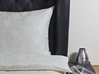 Изображение товара "Rose (030) JOHANN HEFEL постельное белье из тенселя от Johann Hefel"