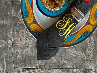 Изображение товара "FORESTA (LE) Leitner Leinen льняные дорожки для стола в тонах от LEITNER LEINEN"