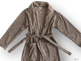 Изображение товара "ARABESQUE Leitner Leinen махровый халат в 9 тонах от LEITNER LEINEN"