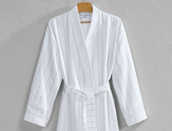 Изображение товара "Sir Christian Fischbacher халат от Archive"