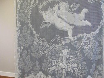 Изображение товара "ANGEL LACE PANEL MYB Textiles кружевное панно от MYB Textiles "