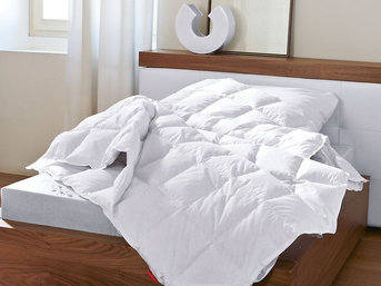 Изображение товара "CLASSIC DUO дуэт пуховых одеял Kauffmann от Kauffmann"