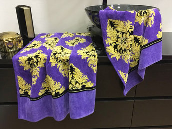 Изображение товара "SANSSOUCI VIOLET шенилловое полотенце Feiler от Feiler"
