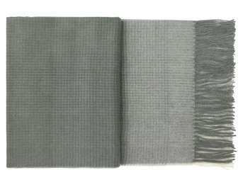 Изображение товара "HORIZON (botanic green) ELVANG DENMARK плед от ELVANG denmark"