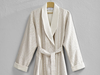 Изображение товара "Felino beige халат Christian Fischbacher от Archive"