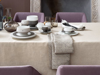 Изображение товара "CONFUSION Leitner Leinen льняная скатерть в тонах от LEITNER LEINEN"