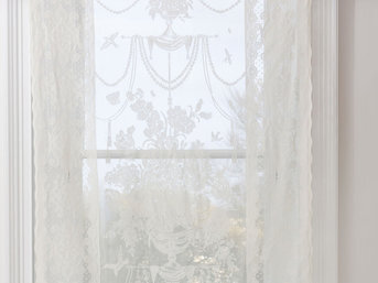 Изображение товара "FRANCESCA MADRAS PANEL MYB Textiles кружевное панно из мадраса от MYB Textiles "