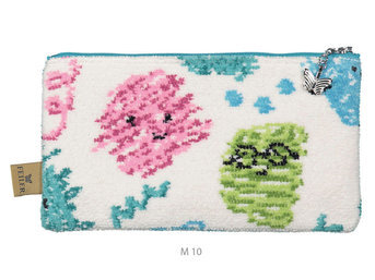 Изображение товара "DOODLES Feiler шенилловая косметичка от Archive"