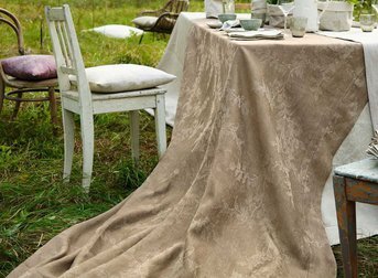 Изображение товара "ZWEIG Leitner Leinen льняная скатерть в тонах от LEITNER LEINEN"