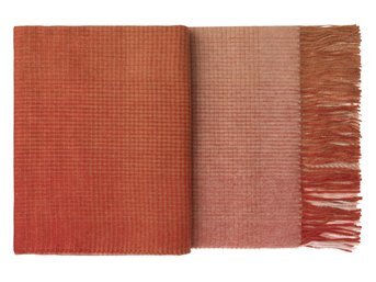 Изображение товара "HORIZON (red-terracotta) ELVANG DENMARK плед от ELVANG denmark"