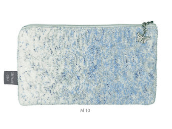 Изображение товара "SPRING BREEZE Feiler шенилловая косметичка от Archive"