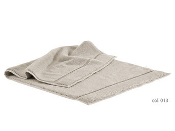 Изображение товара "DARLING (013) коврик CF by Christian Fischbacher от Archive"