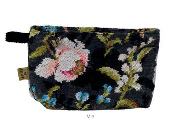 Изображение товара "CORAL CHARM Feiler шенилловая косметичка от Archive"