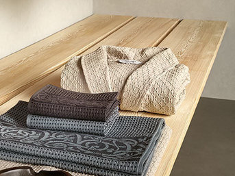 Изображение товара "HELIX Leitner Leinen пике халат короткий от LEITNER LEINEN"