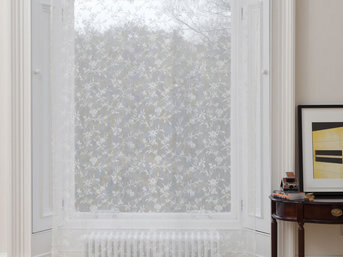 Изображение товара "VICKY LACE PANEL MYB Textiles кружевное панно от MYB Textiles "