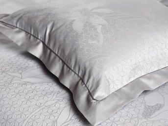 Изображение товара "MAGNOLIA (0179) постельное белье CB 1882 by Curt Bauer от CB 1882 by Curt Bauer"