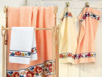 Изображение товара "Carmen Feiler полотенце от Feiler"