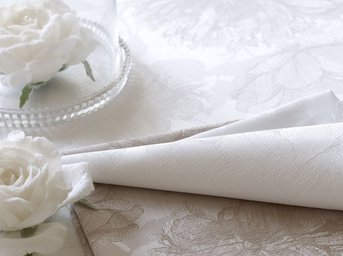 Изображение товара "Diana наперон Curt Bauer от Curt Bauer"