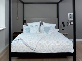 Изображение товара "BELLEVUE Feiler шенилловое покрывало от Archive"