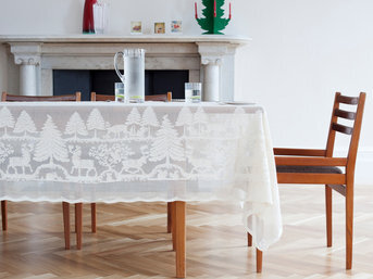 Изображение товара "CHRISTMAS MYB Textiles кружевная новогодняя скатерть от MYB Textiles "